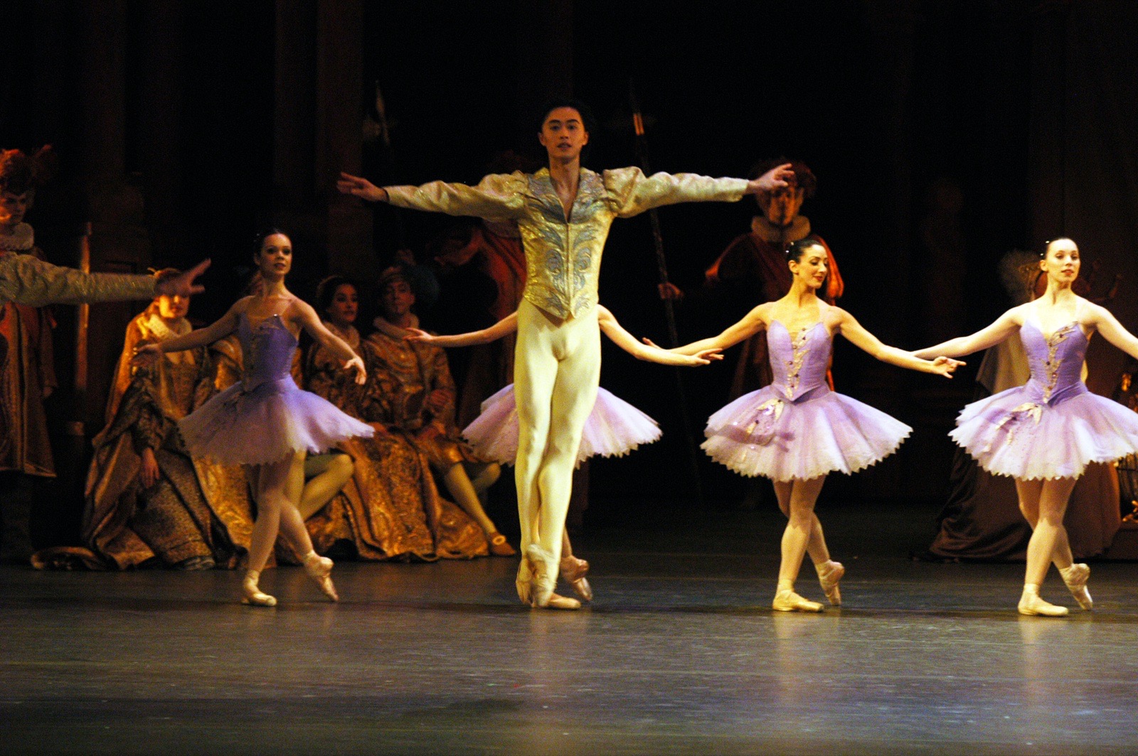 Bühnenaufnahme von Guan Deng, Bayerisches Staatsballett
